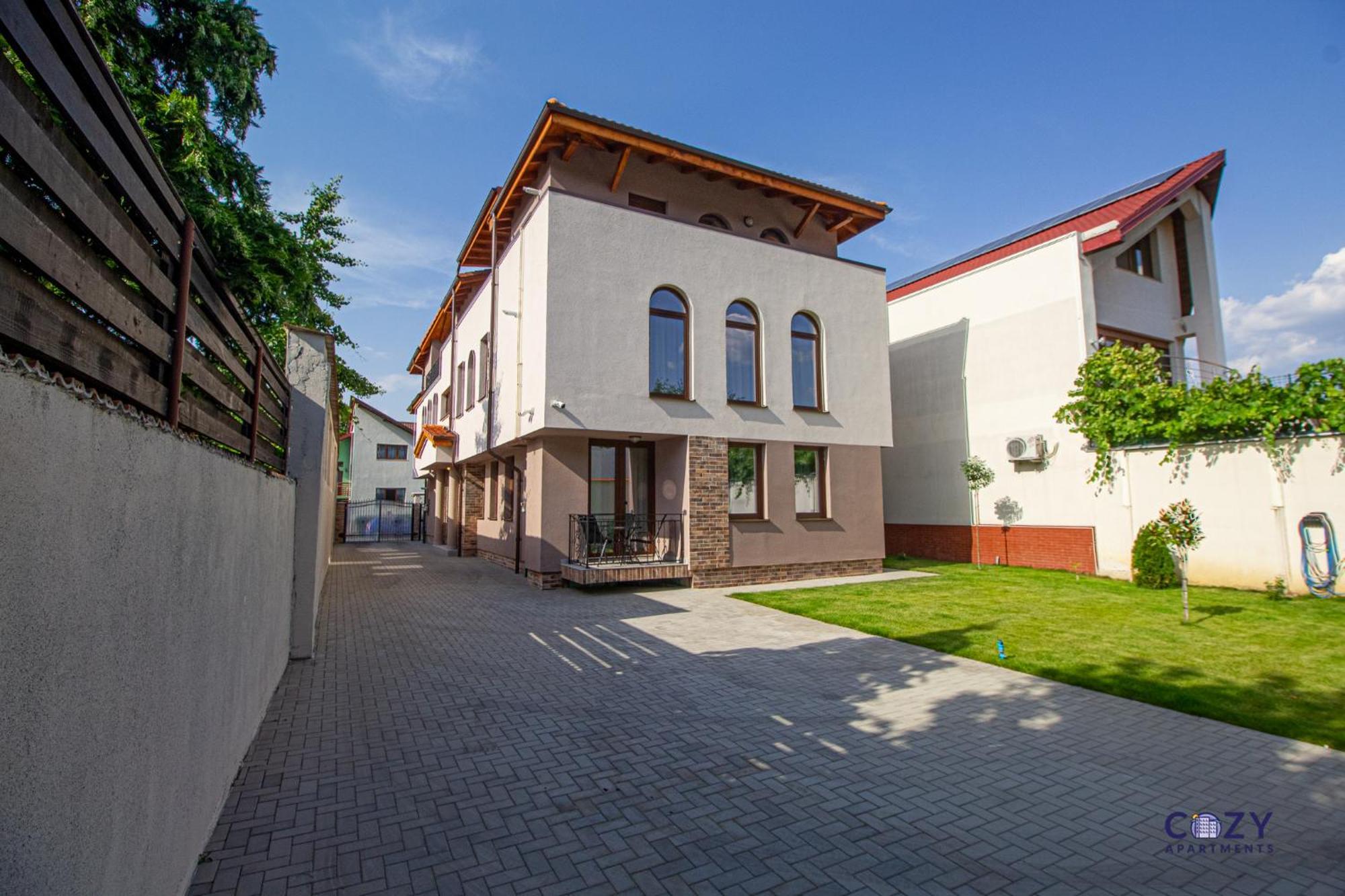 Cozy Brand New Boutique Aparthotel Braszów Zewnętrze zdjęcie