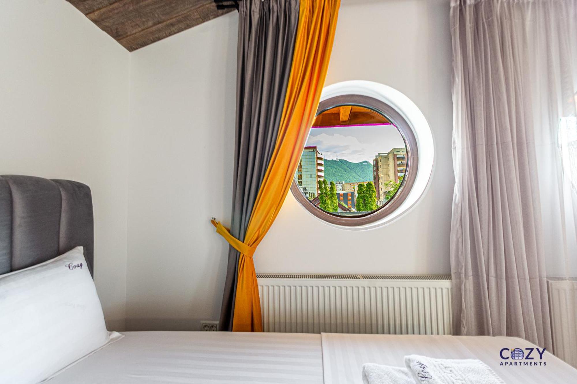 Cozy Brand New Boutique Aparthotel Braszów Zewnętrze zdjęcie