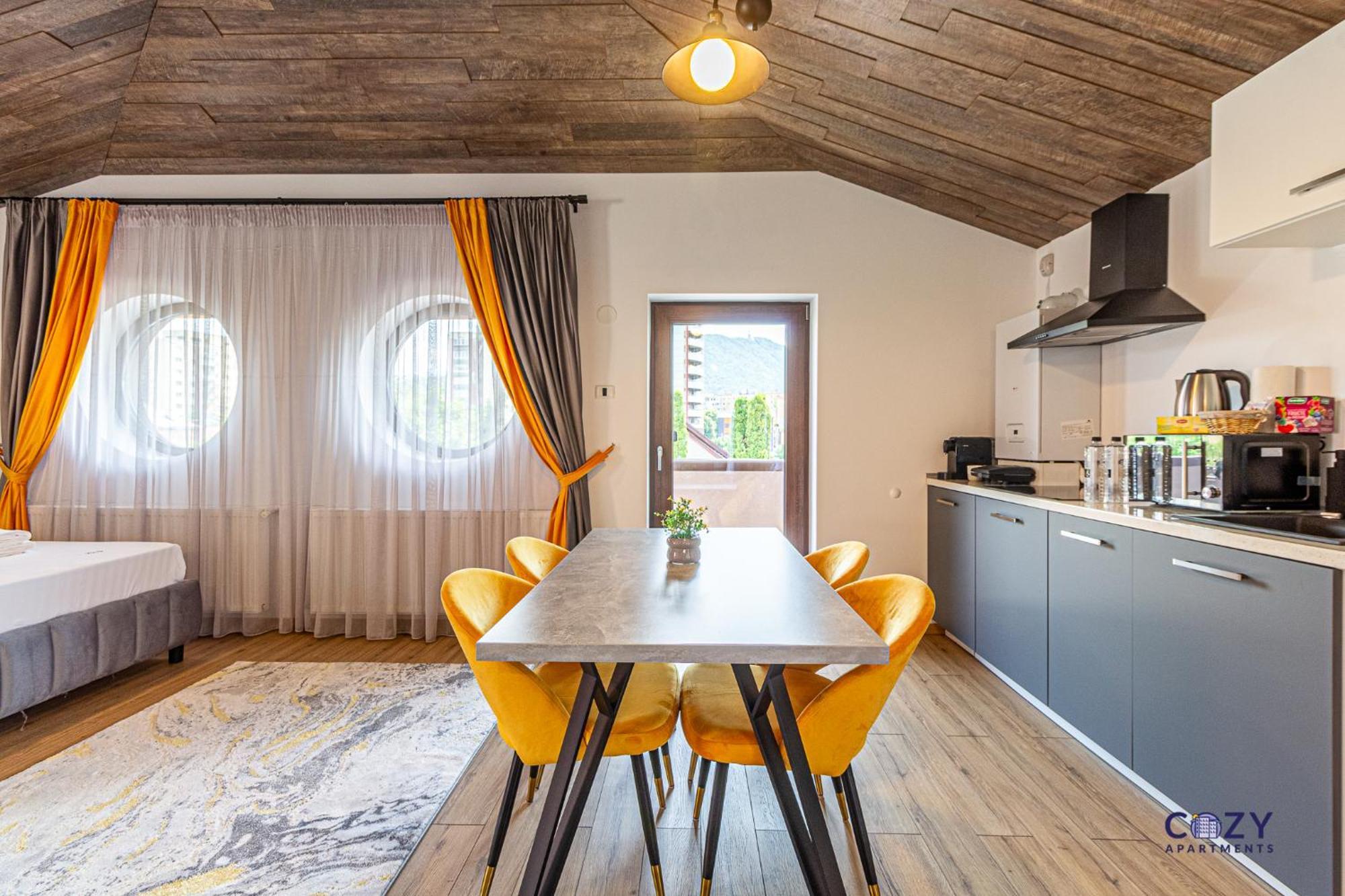 Cozy Brand New Boutique Aparthotel Braszów Zewnętrze zdjęcie