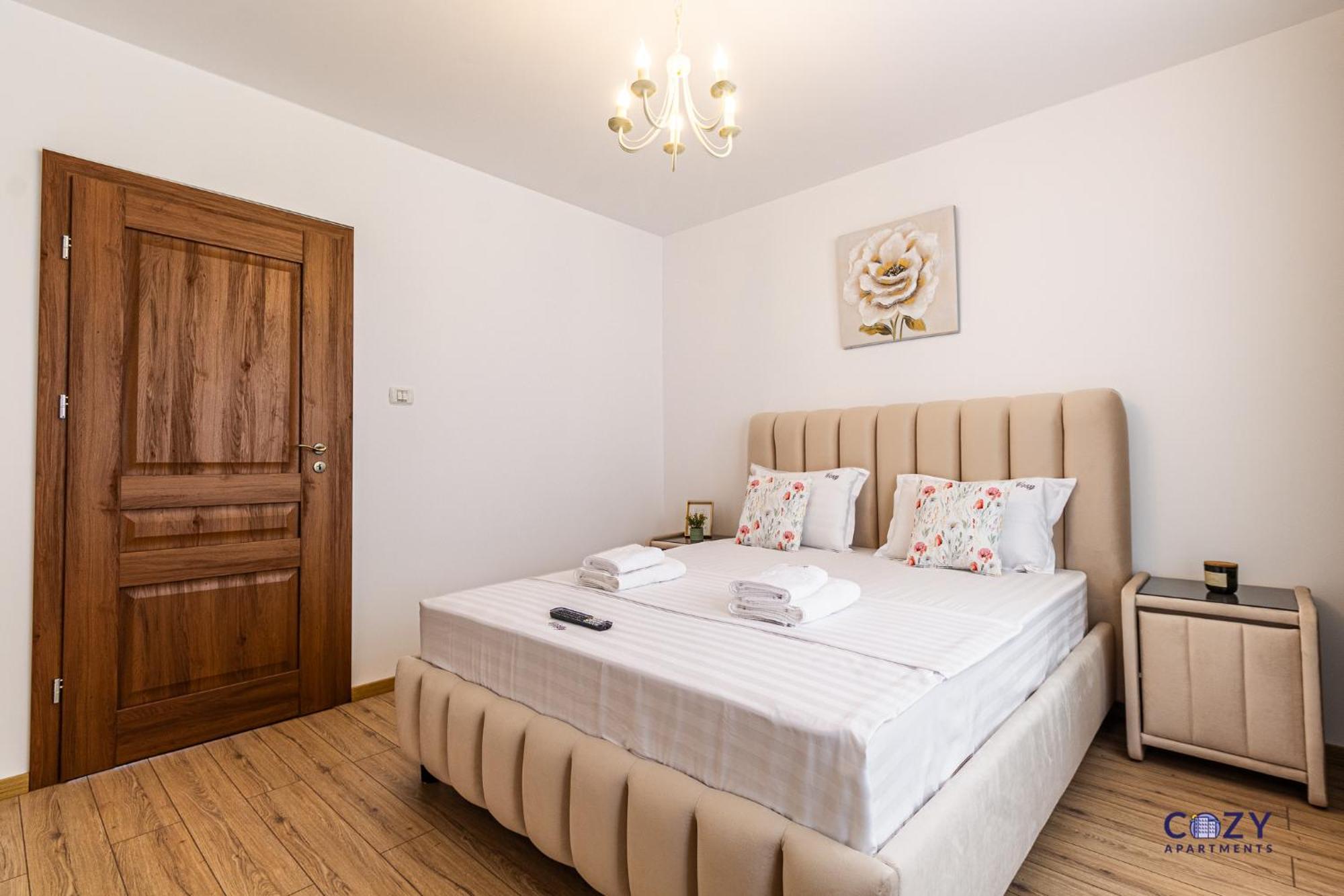 Cozy Brand New Boutique Aparthotel Braszów Zewnętrze zdjęcie