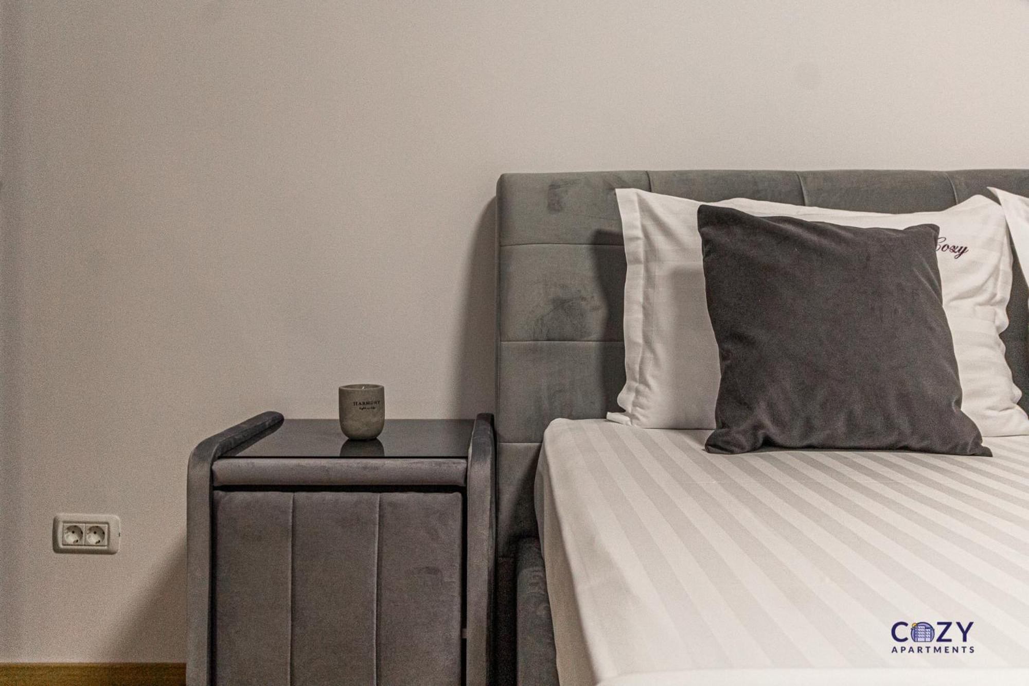 Cozy Brand New Boutique Aparthotel Braszów Zewnętrze zdjęcie