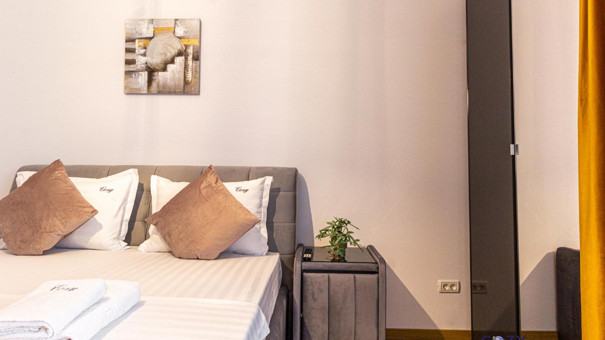 Cozy Brand New Boutique Aparthotel Braszów Zewnętrze zdjęcie